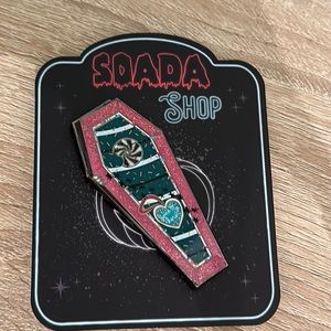 Disney Princess coffin vanellope pin
